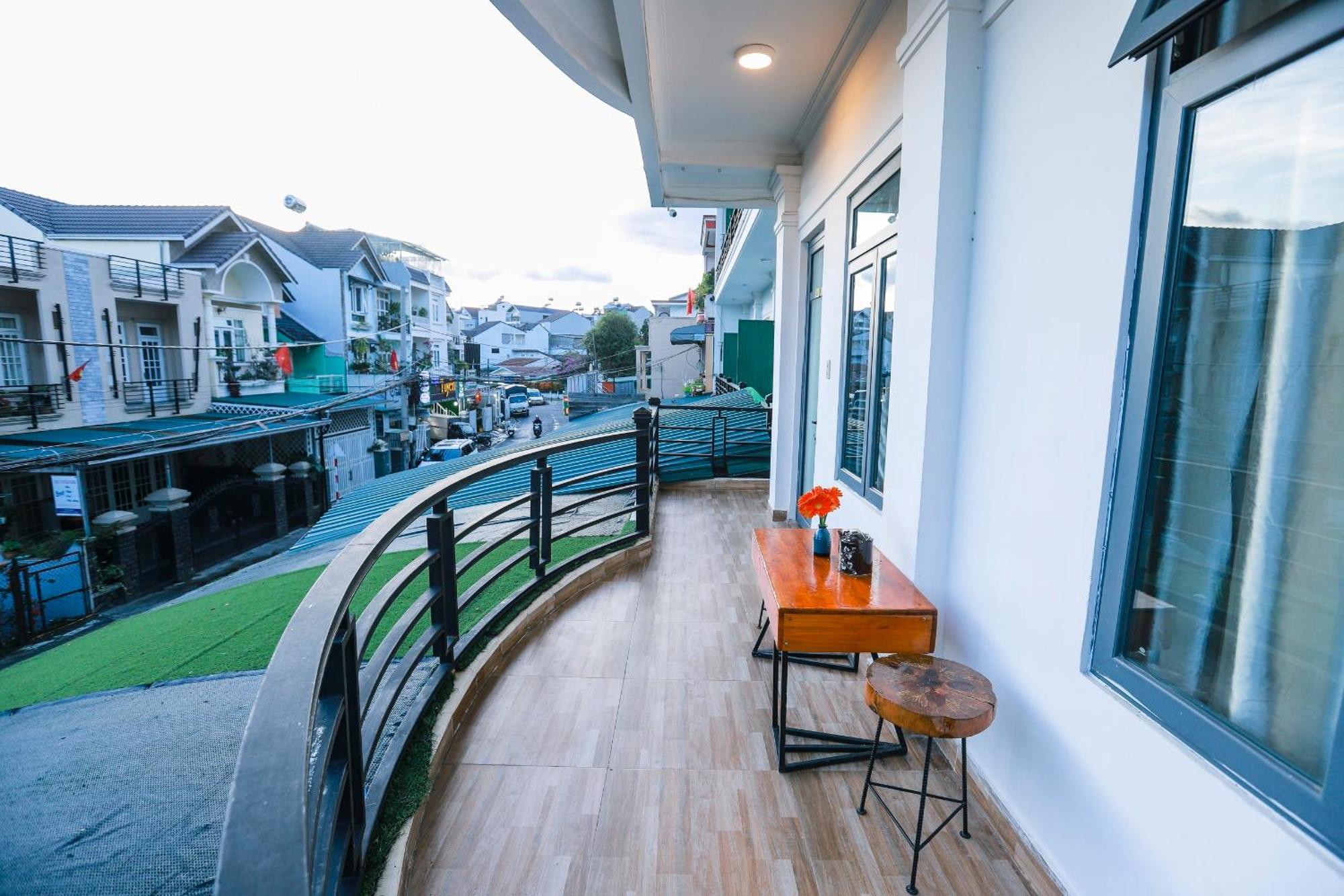 Be.Ho Dalat - Attic Hotell Exteriör bild